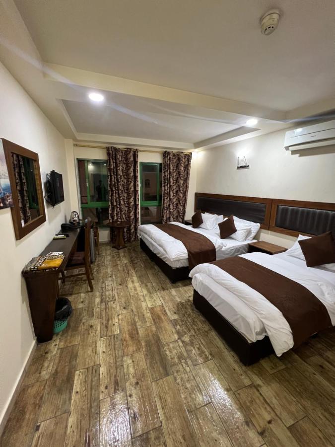 Downtown Hawaa Amman Hotel Bagian luar foto